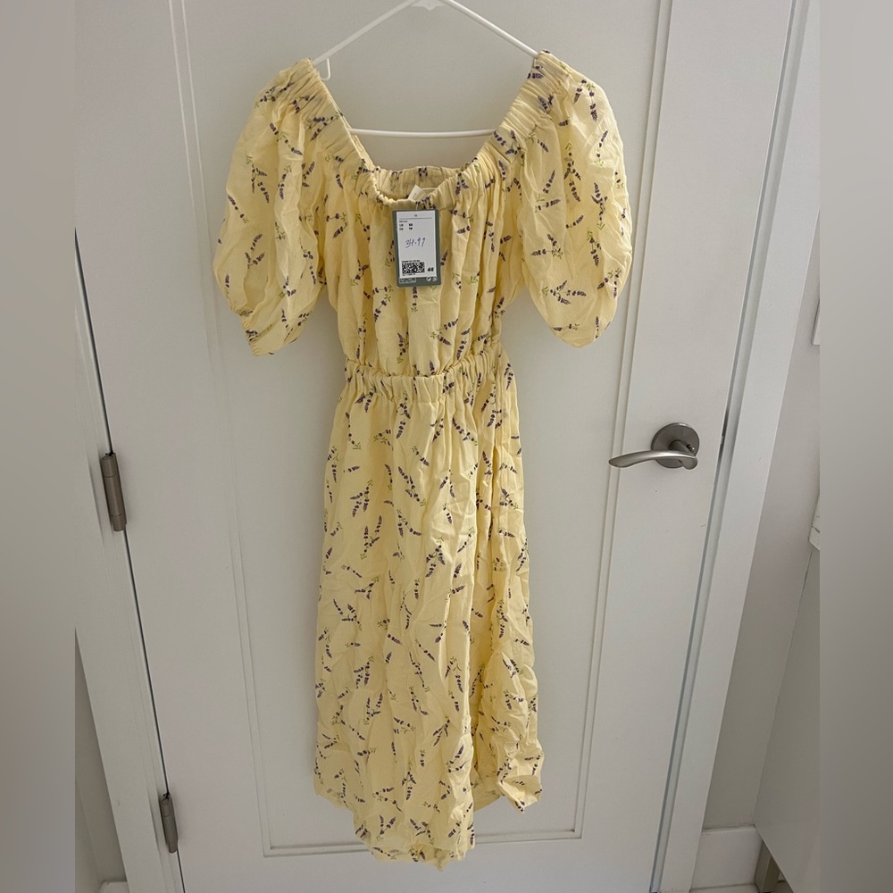 Yellow lavender flower H&M dress xs NWT